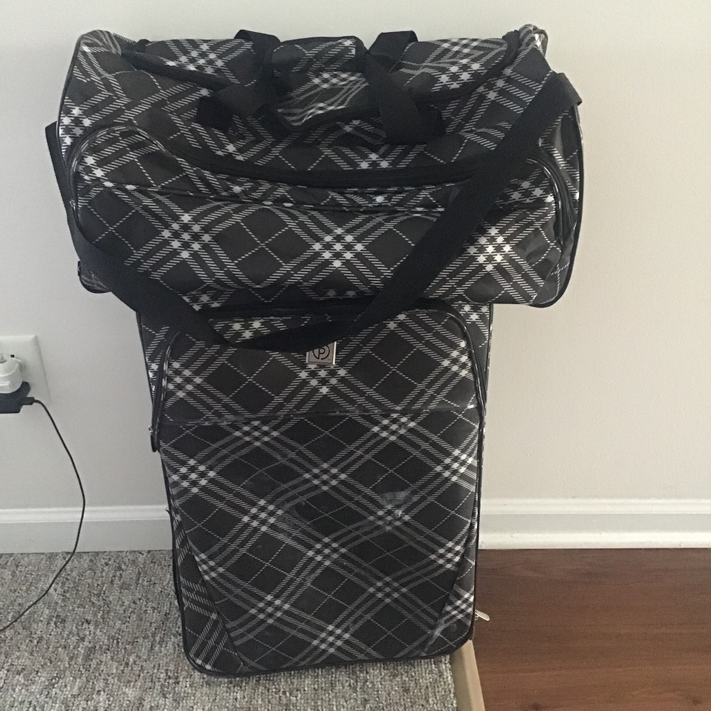 Travel rolling soft bag luggage w match duffel set